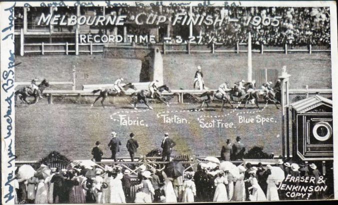 Melbourne_Cup_Finish,_Melbourne,_Vic._-_1905_(31511457514)